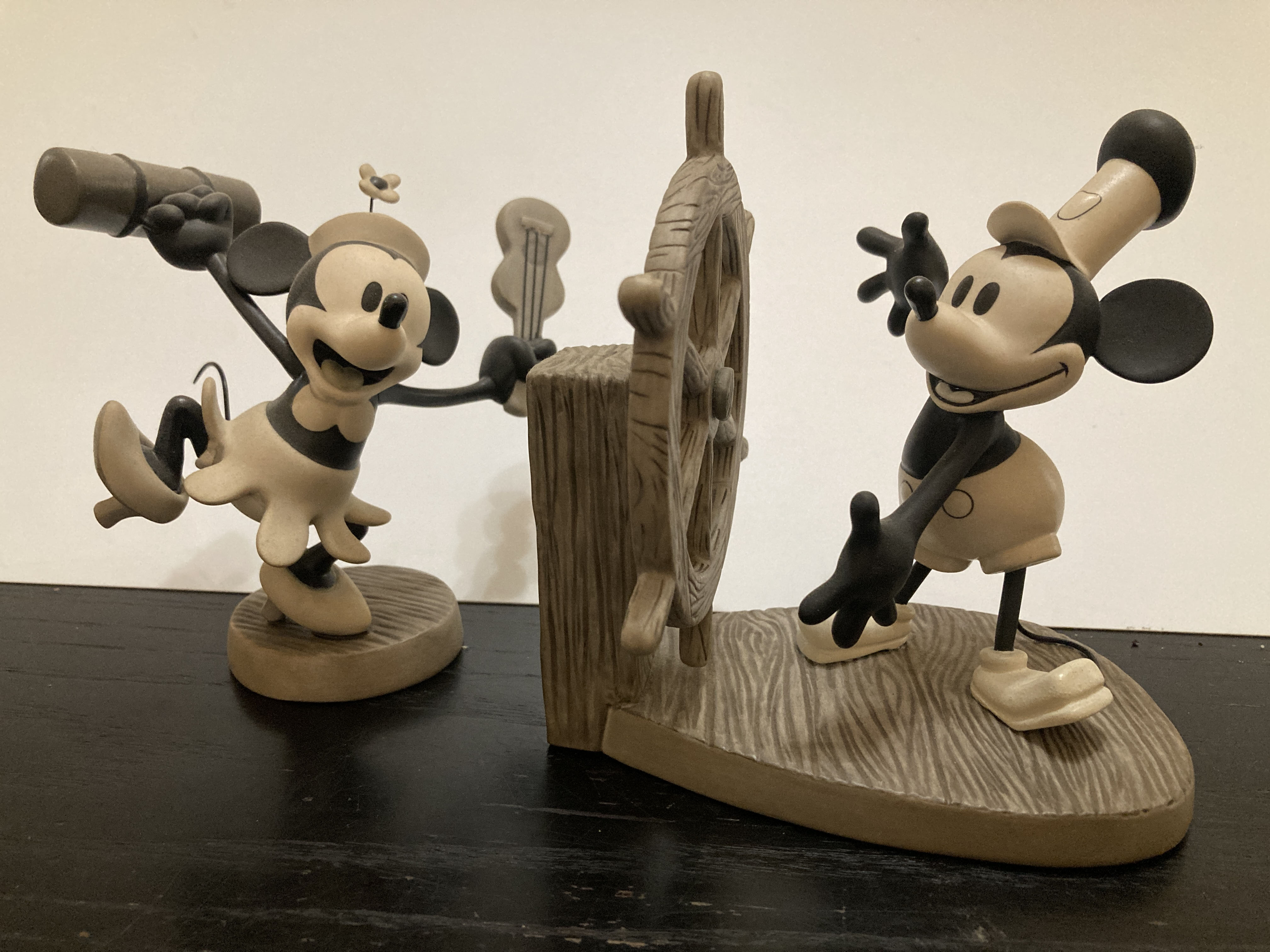 Spellbinders “Classic Mouse Christmas” and “Holiday Wreath